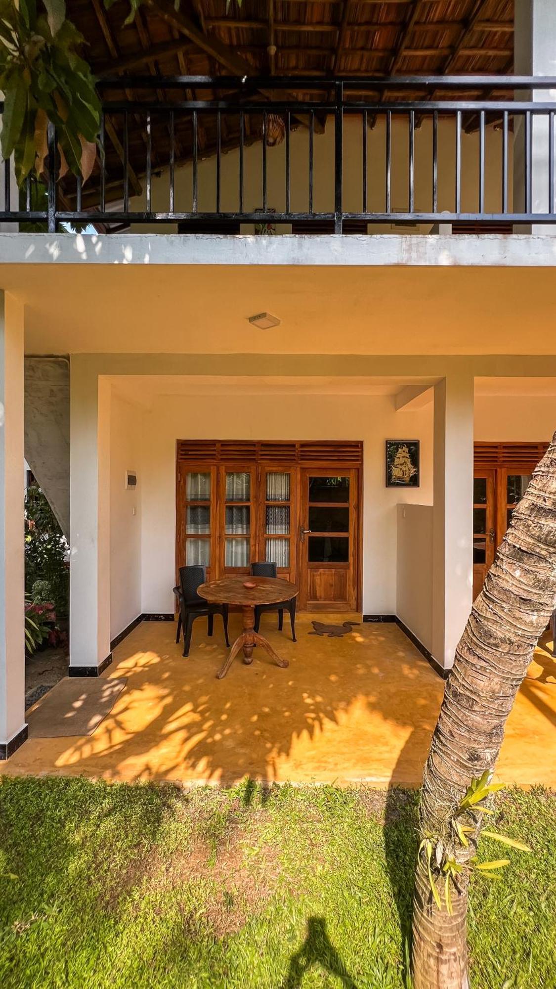 Relax Beach House Тангале Екстериор снимка